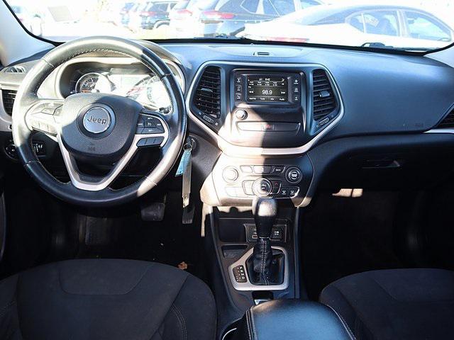 used 2015 Jeep Cherokee car