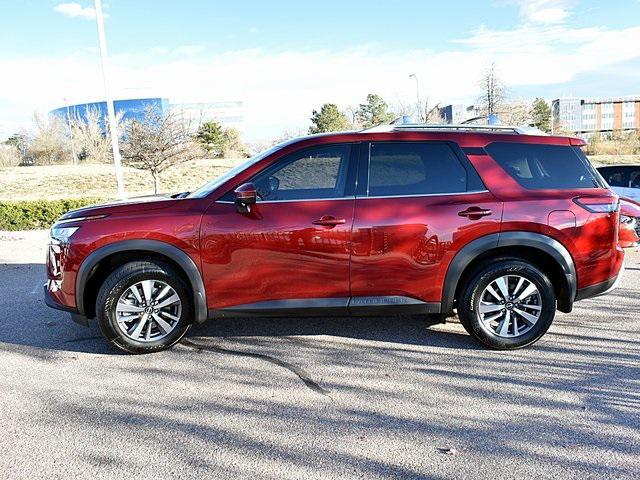 new 2024 Nissan Pathfinder car, priced at $42,301