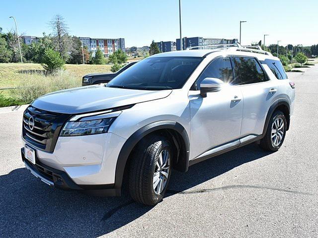 new 2024 Nissan Pathfinder car, priced at $44,209