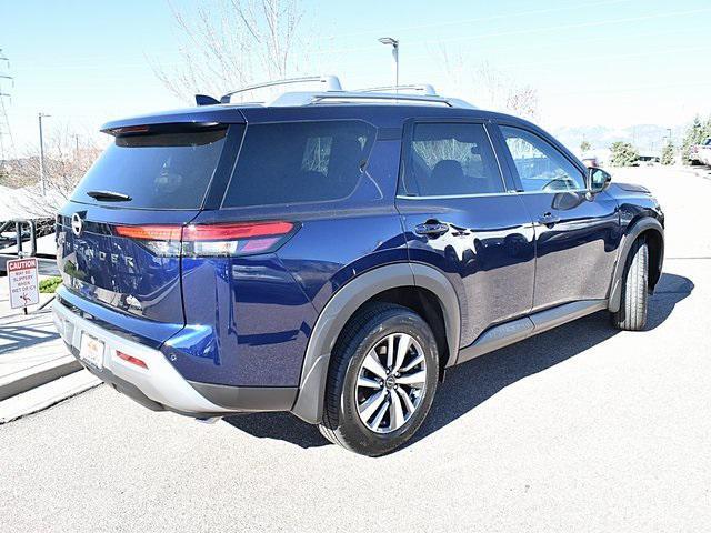 new 2024 Nissan Pathfinder car, priced at $43,909