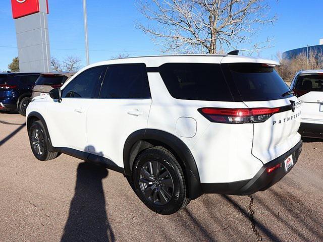 new 2025 Nissan Pathfinder car, priced at $41,365