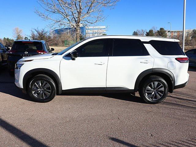 new 2025 Nissan Pathfinder car, priced at $41,365