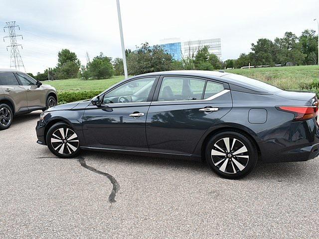 used 2020 Nissan Altima car