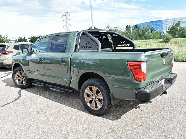 new 2024 Nissan Titan car, priced at $50,870