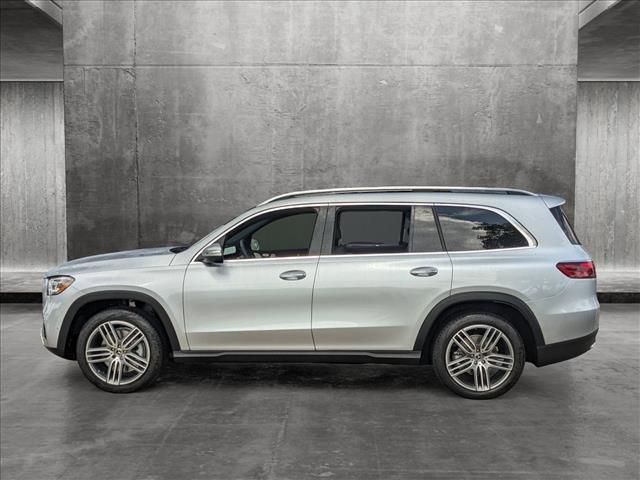 new 2025 Mercedes-Benz GLS 450 car, priced at $92,925