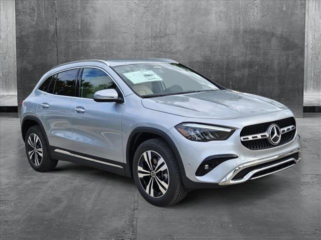 new 2025 Mercedes-Benz GLA 250 car, priced at $44,900