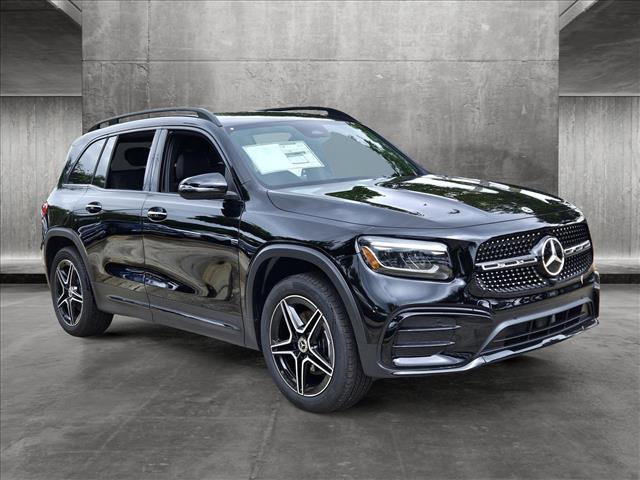 new 2025 Mercedes-Benz GLB 250 car, priced at $50,915