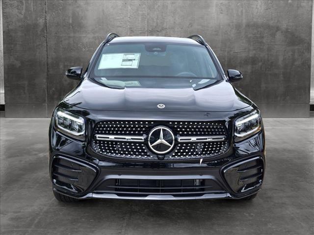 new 2025 Mercedes-Benz GLB 250 car, priced at $50,915