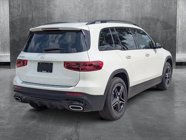 new 2025 Mercedes-Benz GLB 250 car, priced at $51,975
