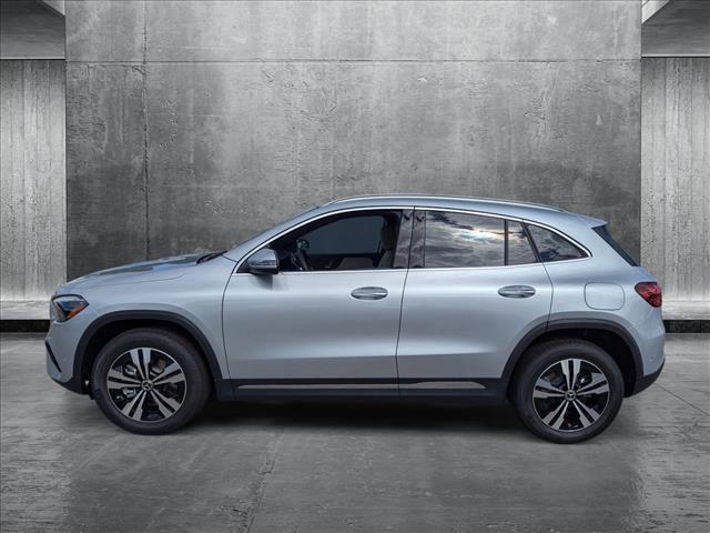 new 2025 Mercedes-Benz GLA 250 car, priced at $46,760