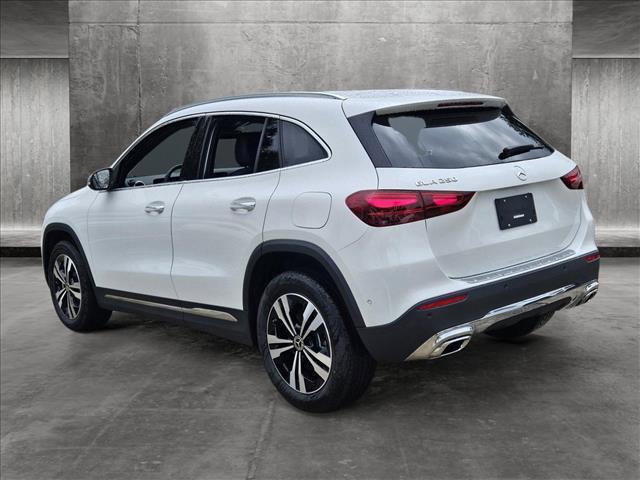 new 2025 Mercedes-Benz GLA 250 car, priced at $44,355