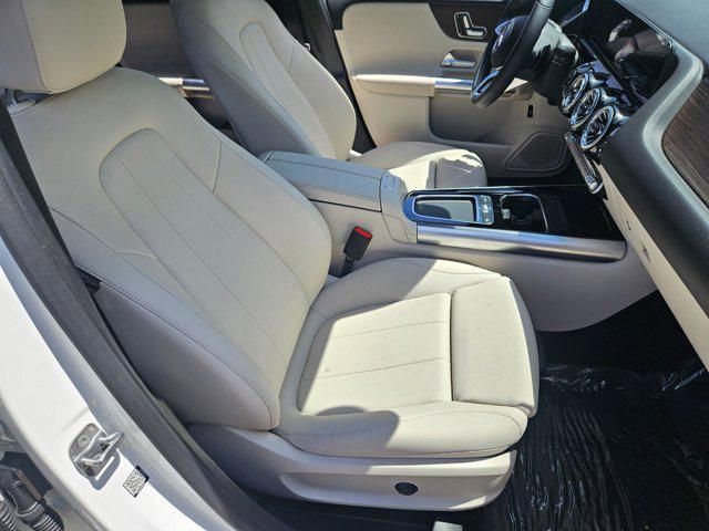 used 2025 Mercedes-Benz GLA 250 car, priced at $39,577