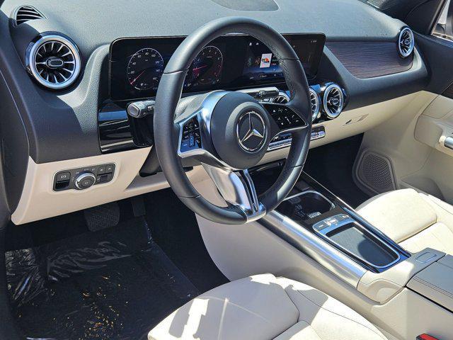 used 2025 Mercedes-Benz GLA 250 car, priced at $39,577