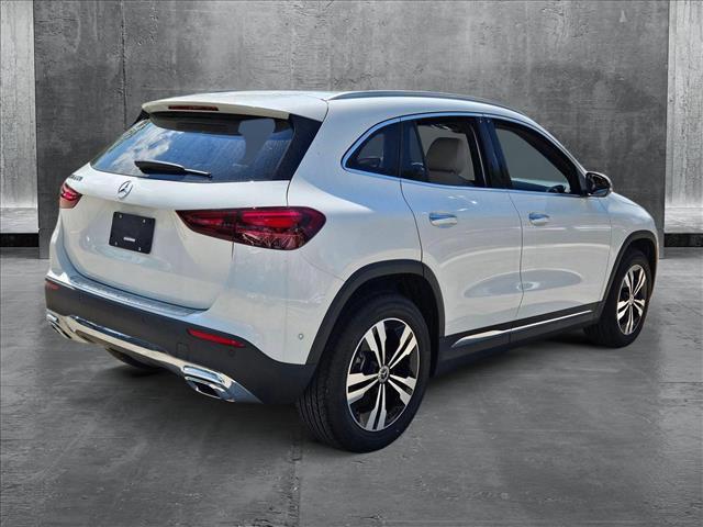 new 2025 Mercedes-Benz GLA 250 car, priced at $45,650