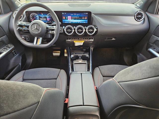 new 2025 Mercedes-Benz GLA 250 car, priced at $48,875