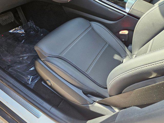 new 2025 Mercedes-Benz GLC 300 car, priced at $52,885