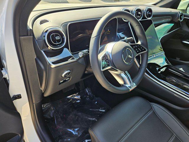 new 2025 Mercedes-Benz GLC 300 car, priced at $52,885