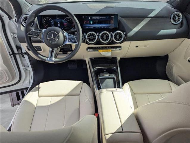 new 2025 Mercedes-Benz GLA 250 car, priced at $46,680