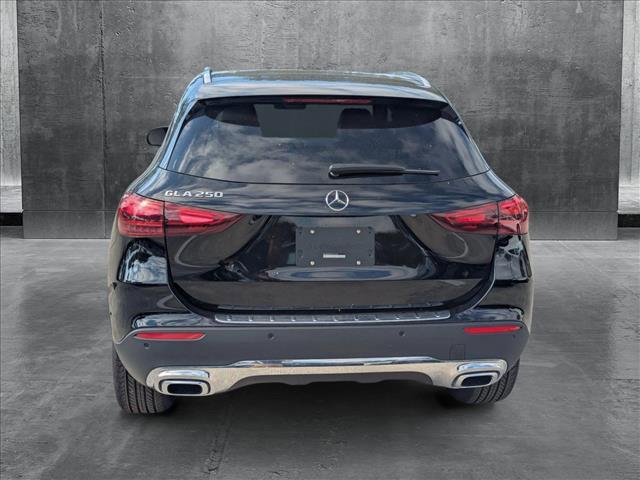 new 2025 Mercedes-Benz GLA 250 car, priced at $46,680