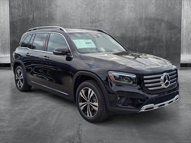 new 2025 Mercedes-Benz GLB 250 car, priced at $47,145