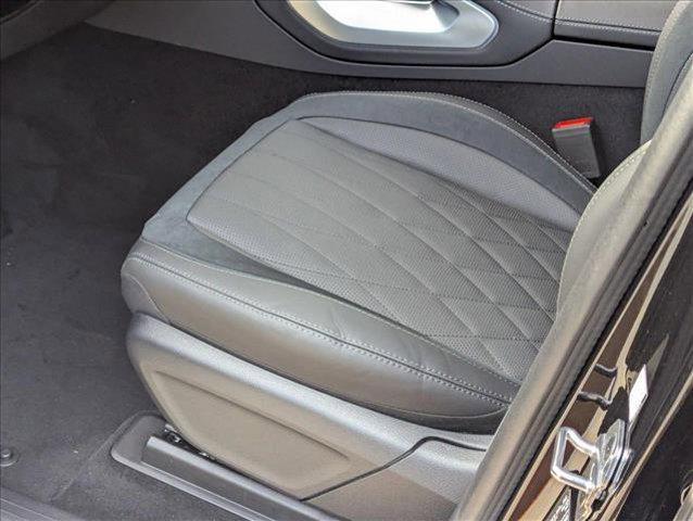 new 2025 Mercedes-Benz AMG GLE 63 car, priced at $146,175