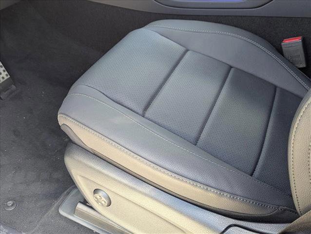 new 2025 Mercedes-Benz GLS 450 car, priced at $96,680
