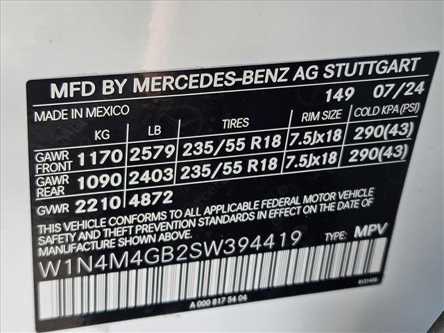 new 2025 Mercedes-Benz GLB 250 car, priced at $47,110