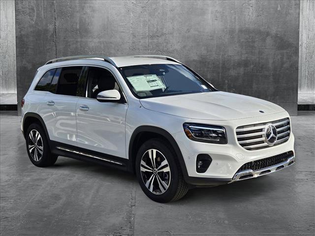 new 2025 Mercedes-Benz GLB 250 car, priced at $47,110