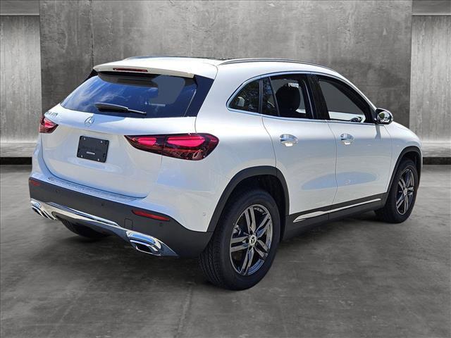 new 2025 Mercedes-Benz GLA 250 car, priced at $45,800