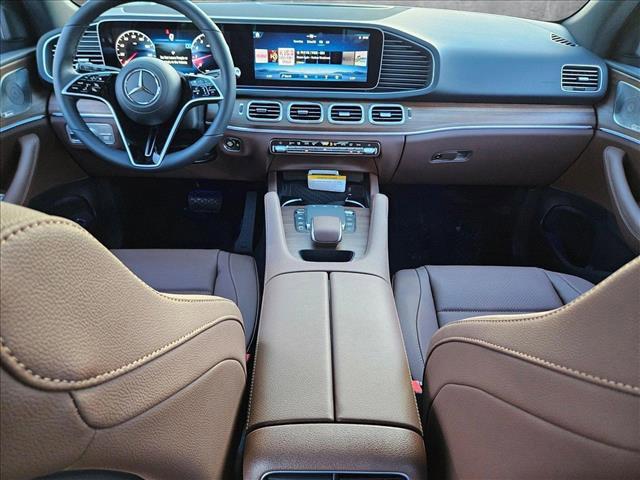 new 2025 Mercedes-Benz GLE 450 car, priced at $84,880