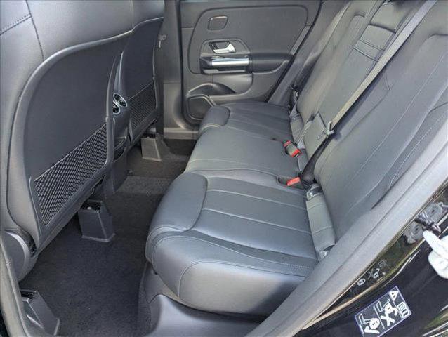 new 2025 Mercedes-Benz GLA 250 car, priced at $48,205