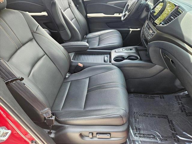 used 2023 Honda Passport car, priced at $34,495