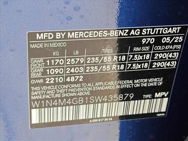 new 2025 Mercedes-Benz GLB 250 car, priced at $48,390