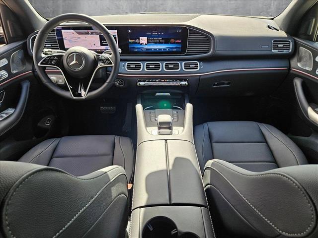 new 2025 Mercedes-Benz GLS 450 car, priced at $91,945