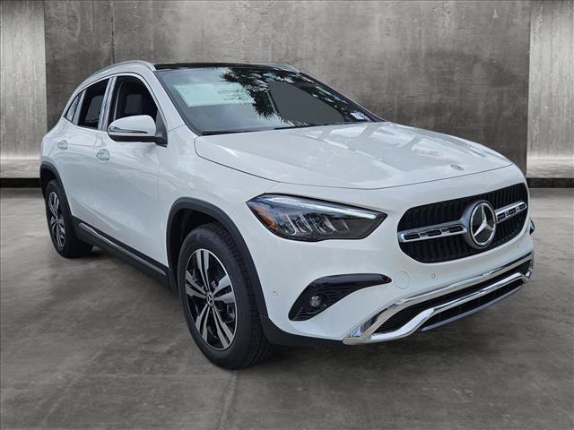 new 2025 Mercedes-Benz GLA 250 car, priced at $45,685