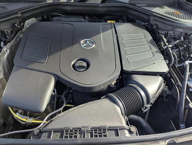 new 2025 Mercedes-Benz GLC 300 car, priced at $54,735