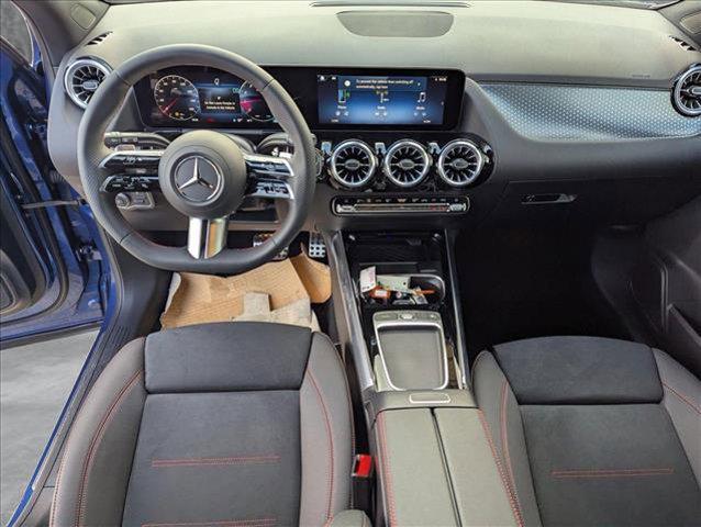 new 2025 Mercedes-Benz GLA 250 car, priced at $53,515