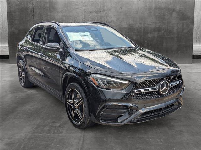 new 2024 Mercedes-Benz GLA 250 car, priced at $51,225