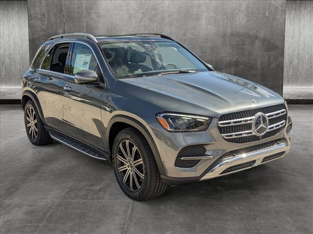 new 2024 Mercedes-Benz GLE 450 car, priced at $74,110