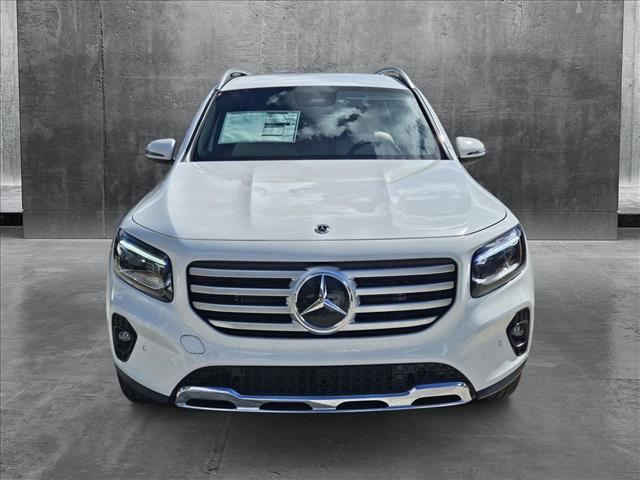 new 2025 Mercedes-Benz GLB 250 car, priced at $47,470