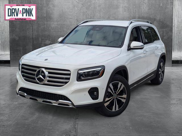 new 2025 Mercedes-Benz GLB 250 car, priced at $47,310