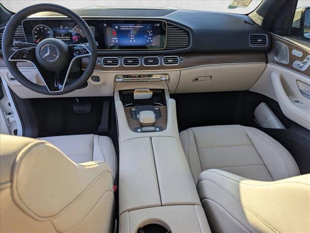 new 2025 Mercedes-Benz GLS 450 car, priced at $92,325