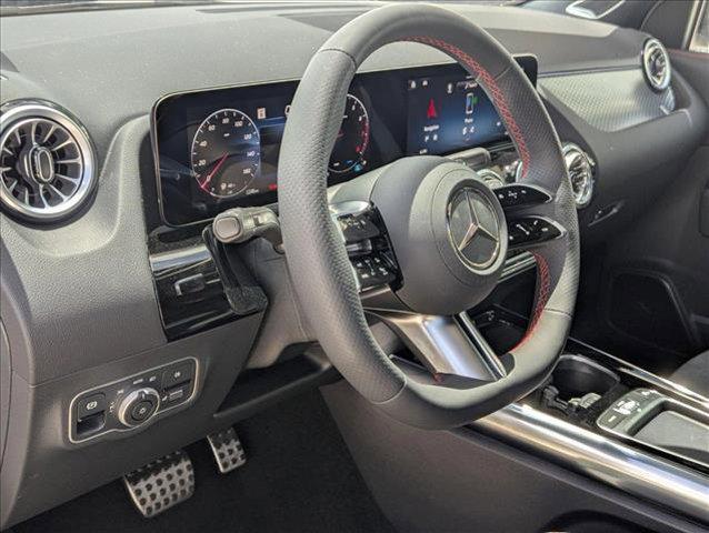 new 2025 Mercedes-Benz GLA 250 car, priced at $51,935