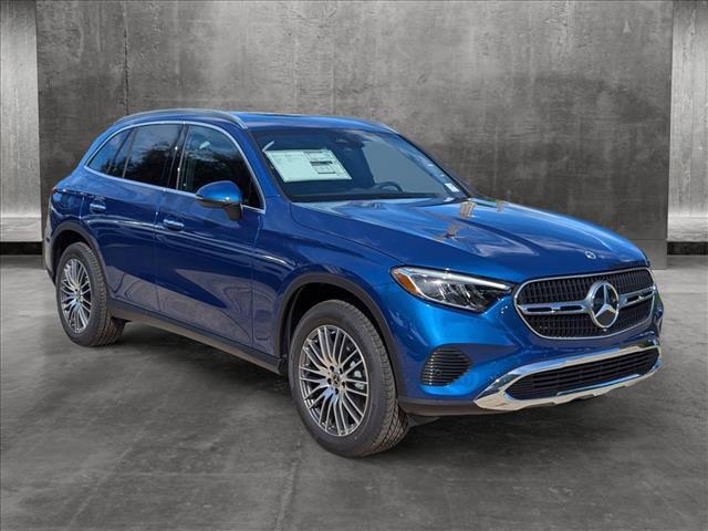 new 2025 Mercedes-Benz GLC 300 car, priced at $53,225