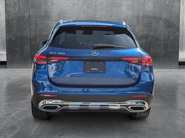 new 2025 Mercedes-Benz GLC 300 car, priced at $53,225