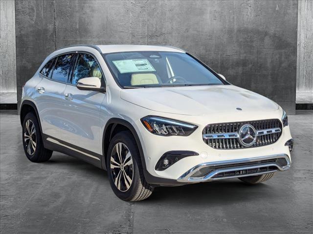 new 2025 Mercedes-Benz GLA 250 car, priced at $44,680