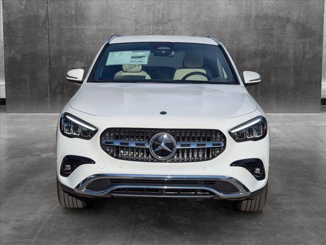 new 2025 Mercedes-Benz GLA 250 car, priced at $44,680