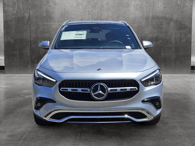 new 2025 Mercedes-Benz GLA 250 car, priced at $46,400