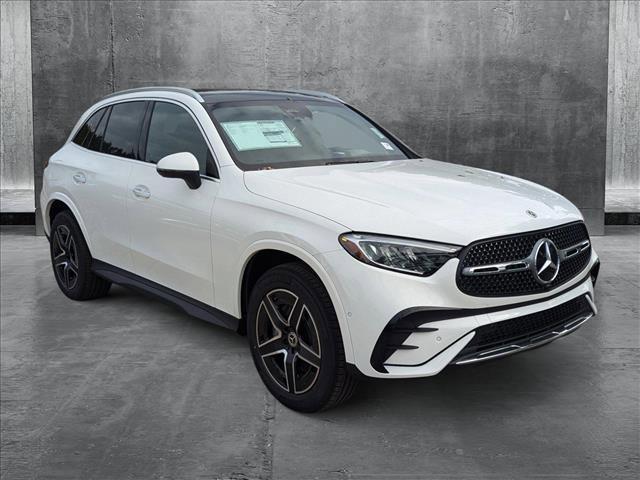 new 2025 Mercedes-Benz GLC 300 car, priced at $56,475