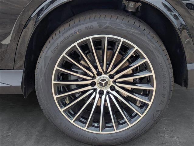 new 2025 Mercedes-Benz GLC 300 car, priced at $56,685